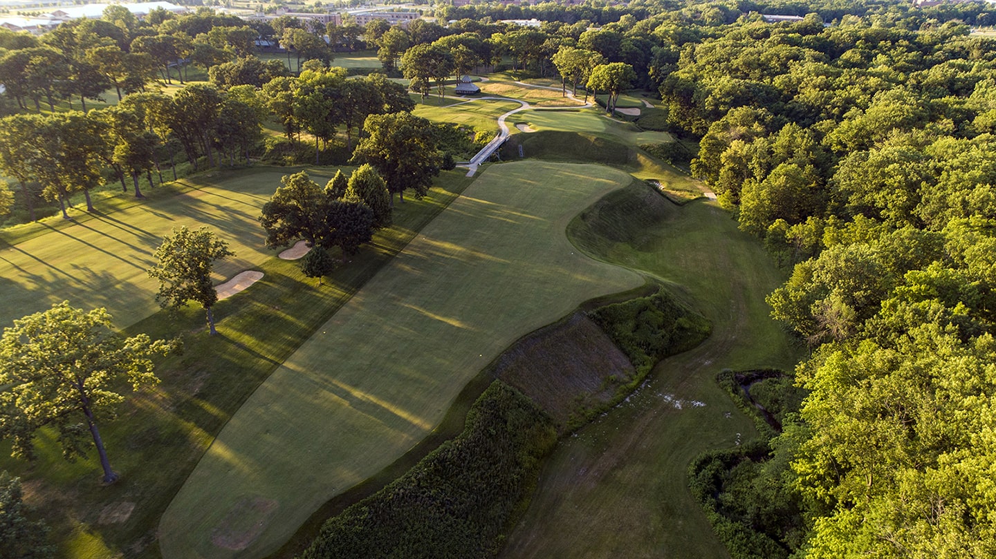 Aerial shot of the 11th at Shoreacres