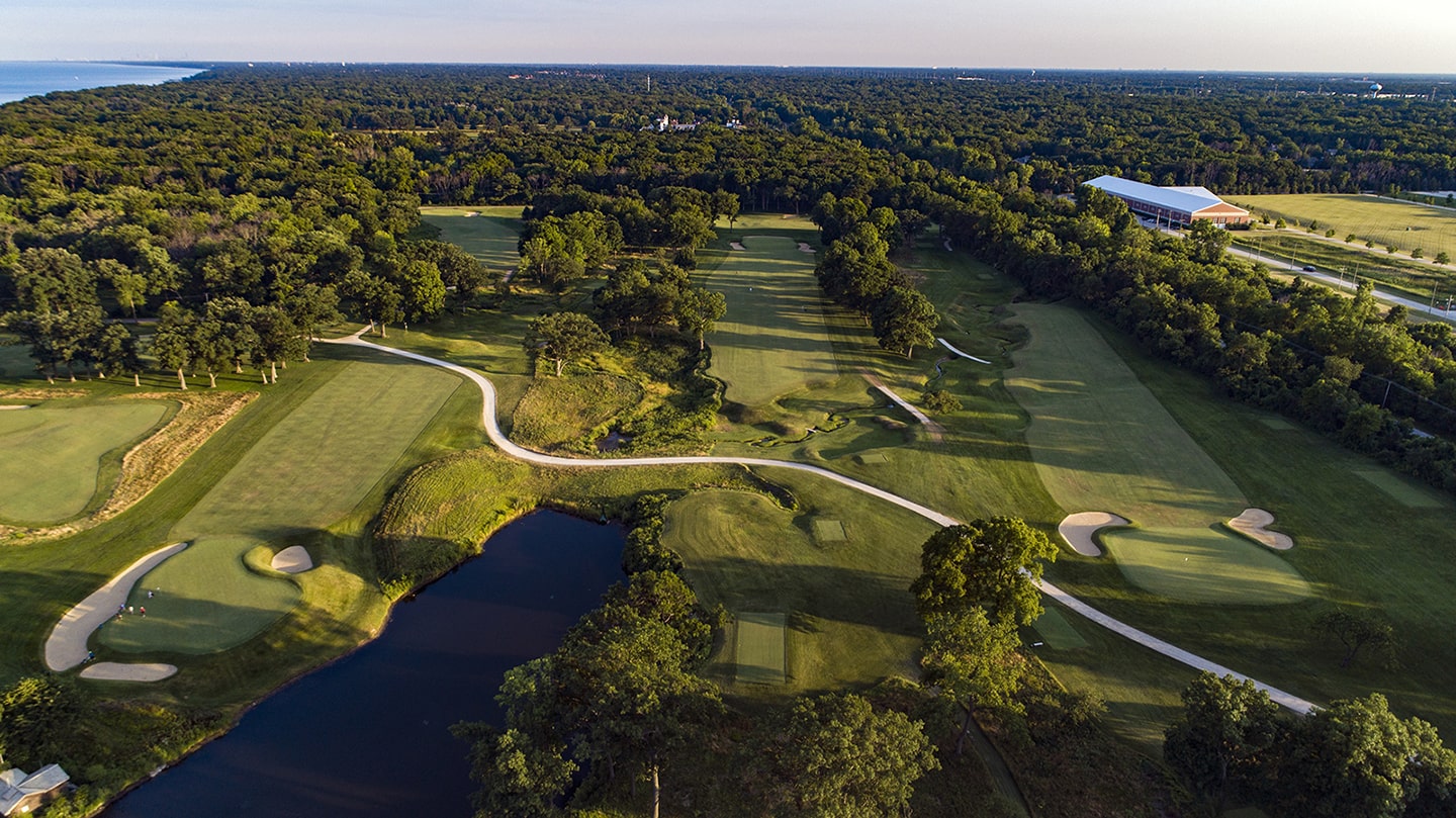 Aerial shot of the 17th at Shoreacres